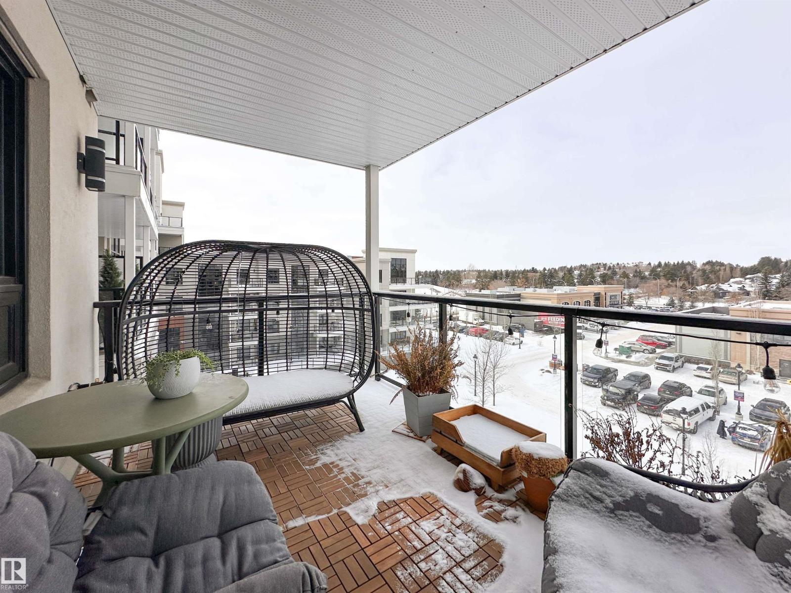 #718 200 BELLEROSE DR - 31