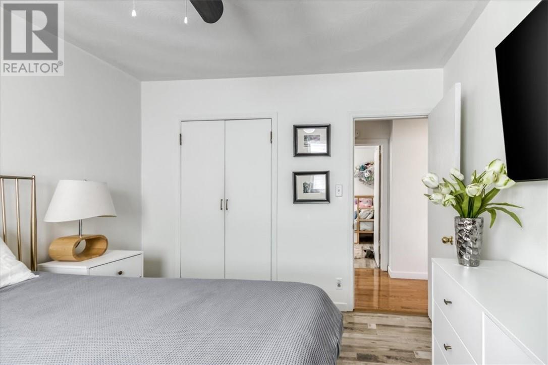 1251 Notre Dame Avenue - 19