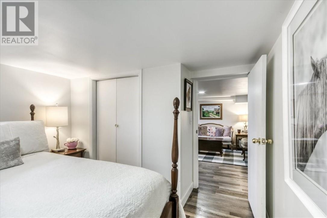 1251 Notre Dame Avenue - 31