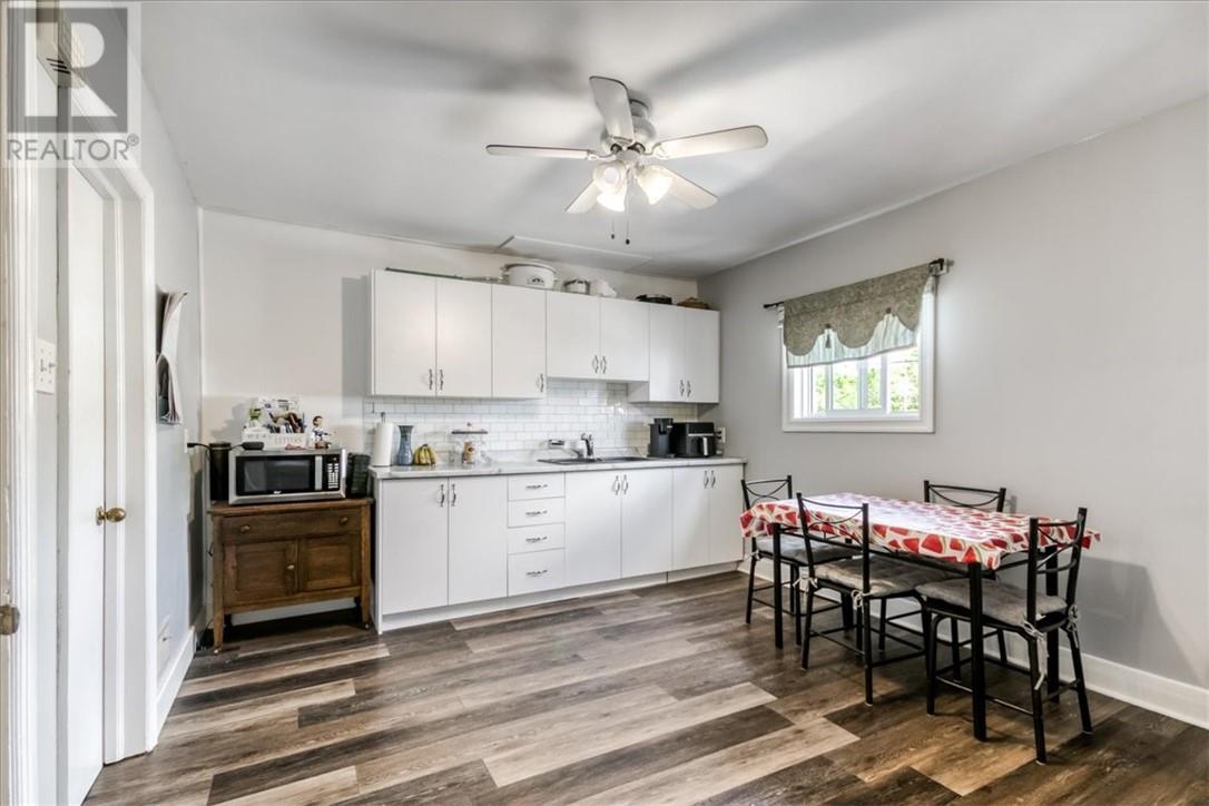 1251 Notre Dame Avenue - 33