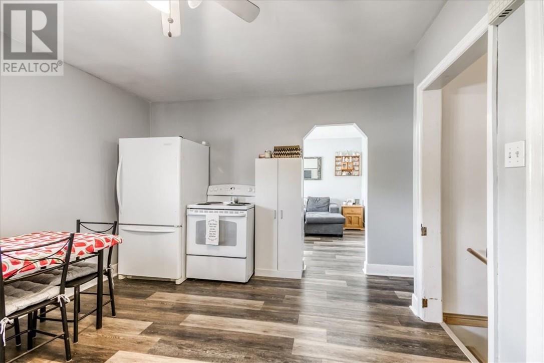 1251 Notre Dame Avenue - 36