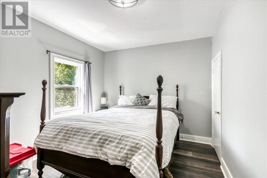 1251 Notre Dame Avenue - 39