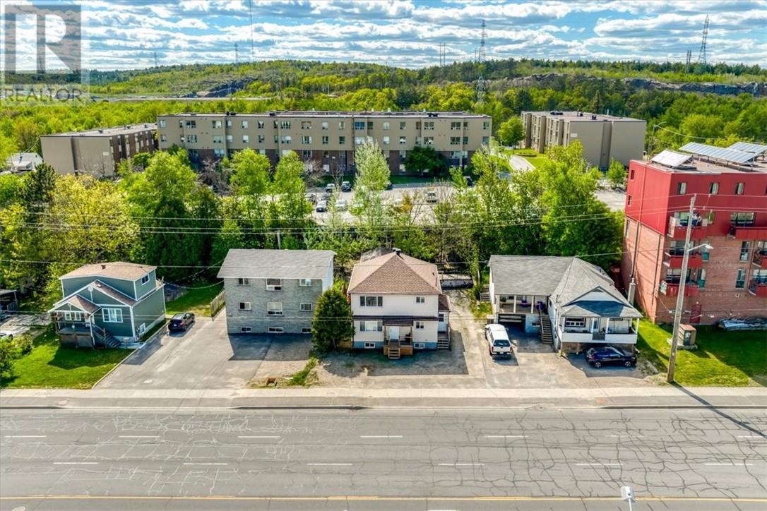 1251 Notre Dame Avenue - 9