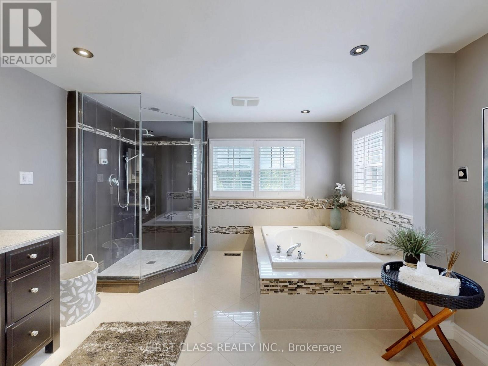 125 LONGWATER CHASE - 27