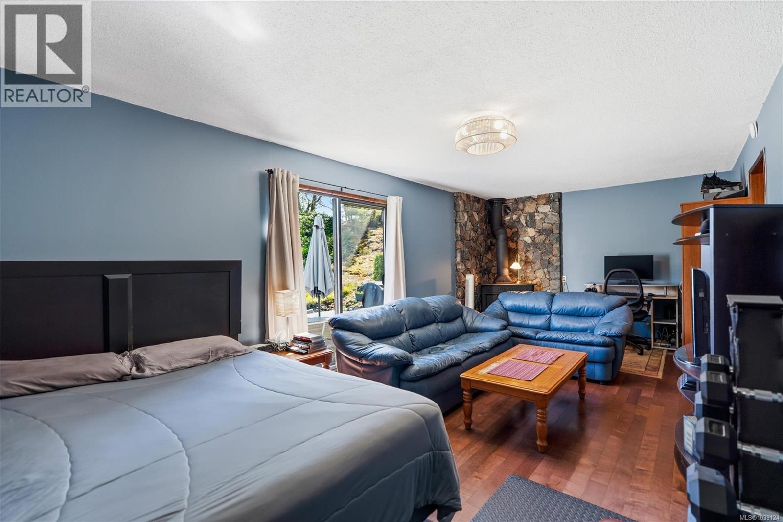 907 Woodhall Dr - 27