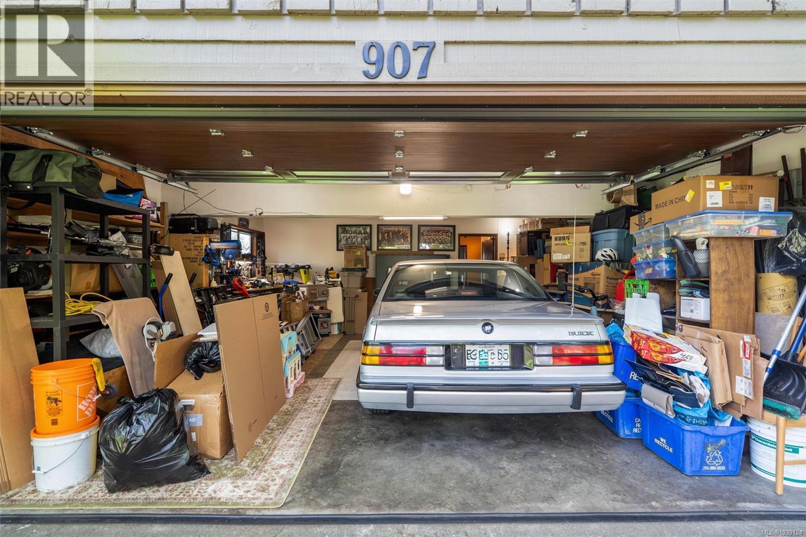 907 Woodhall Dr - 31