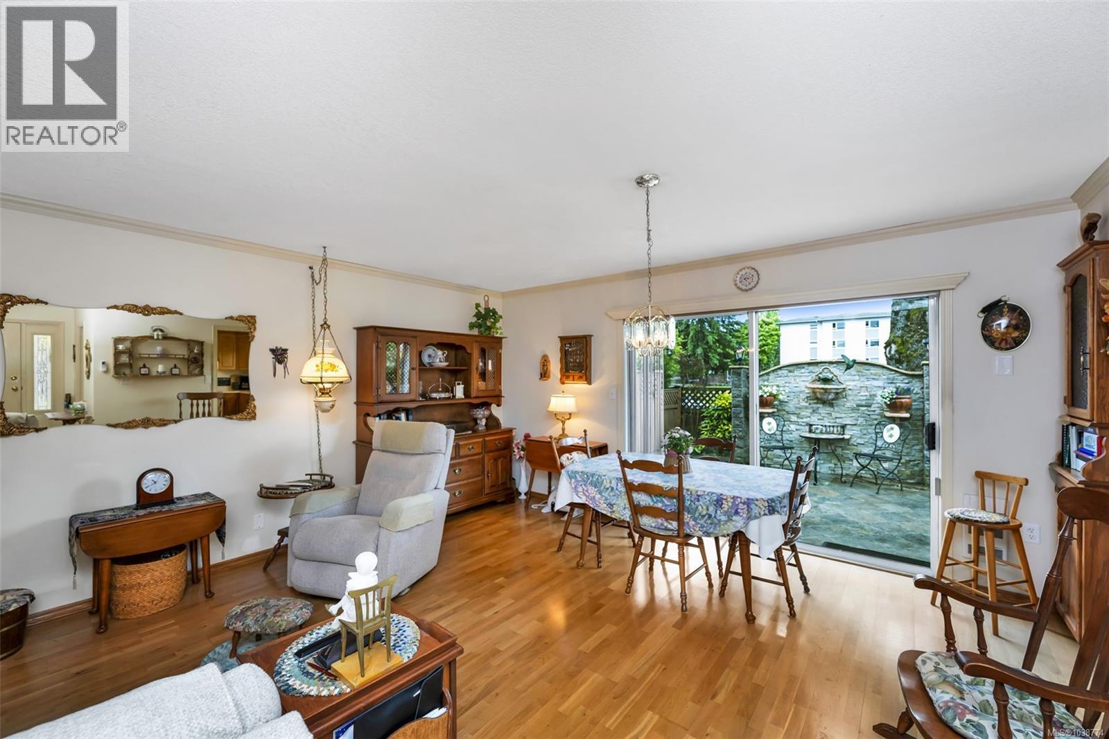 #1 10001 Fifth St - 6