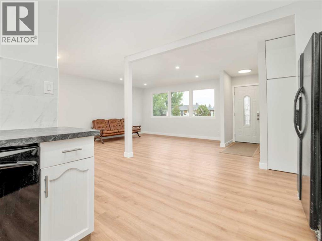 1209 31A Street S - 12