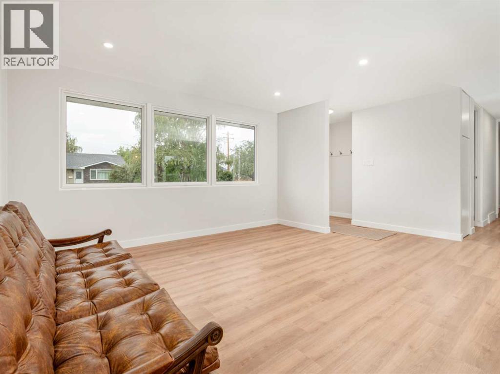 1209 31A Street S - 8