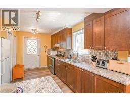 Living room - 35 Mallet Street, Haut Shippagan, NB E8S2S2 Photo 8