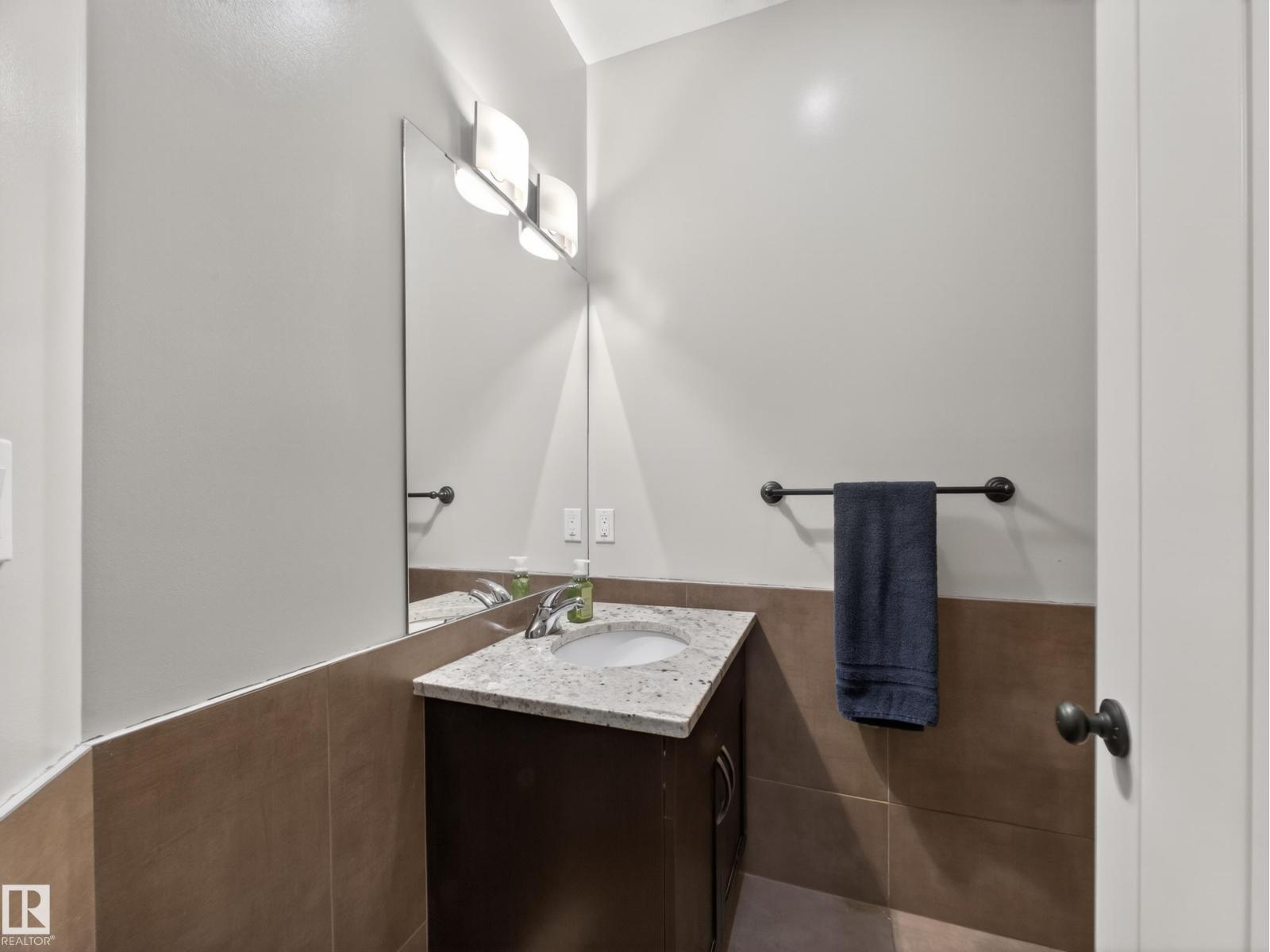 102 Lacombe DR — photo 22