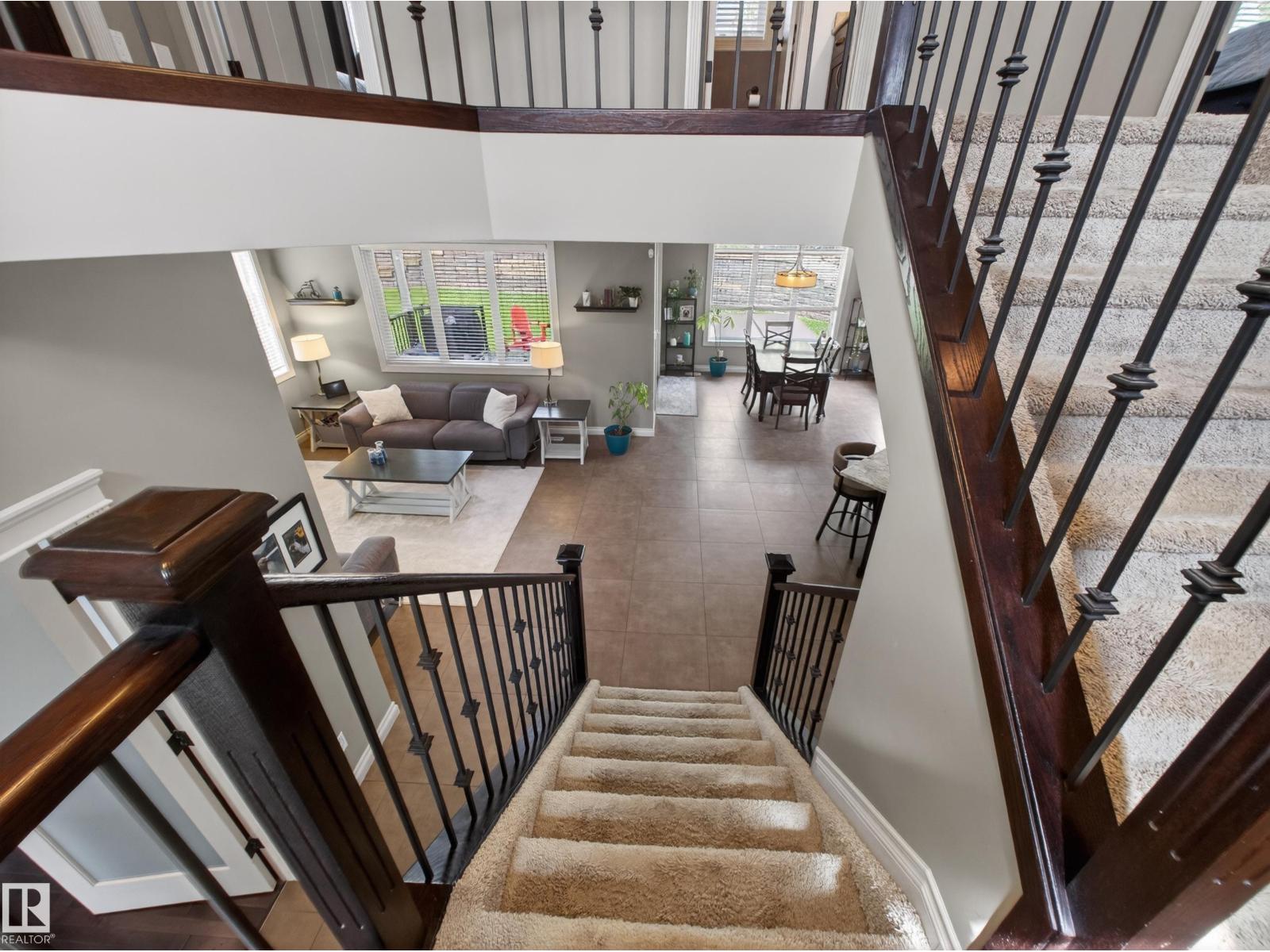 102 Lacombe DR — photo 27