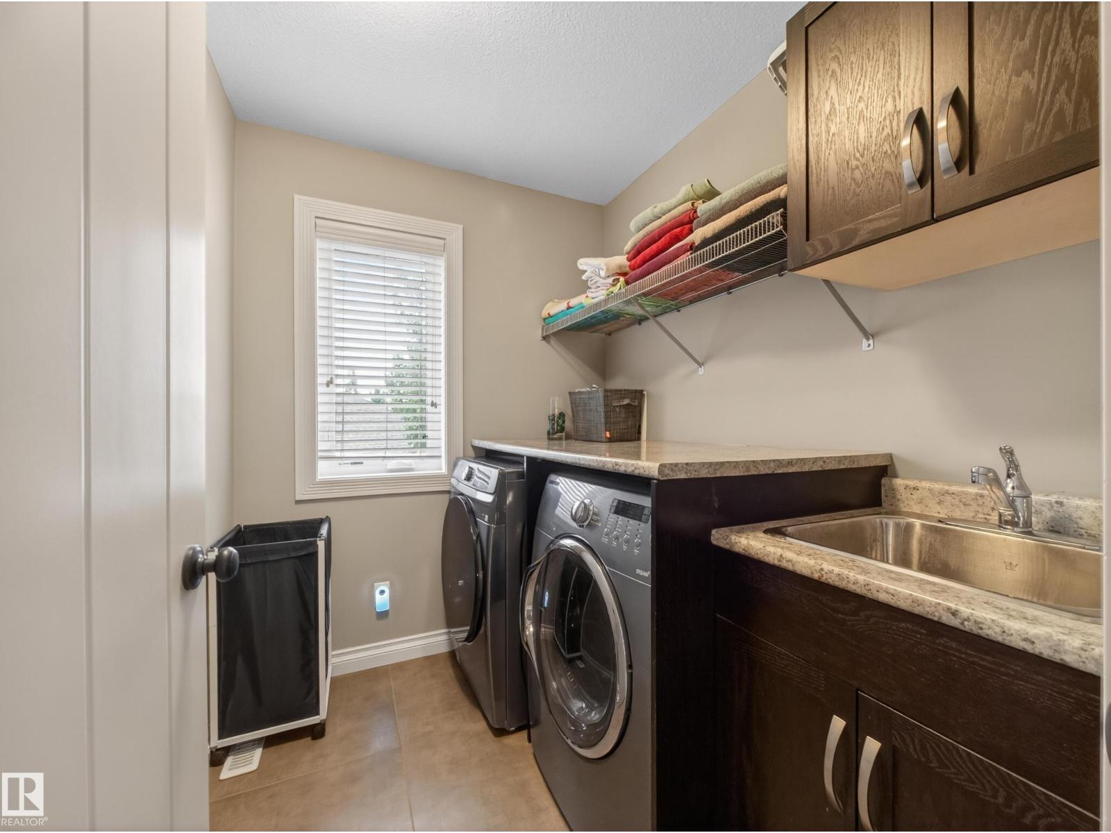 102 Lacombe DR — photo 41