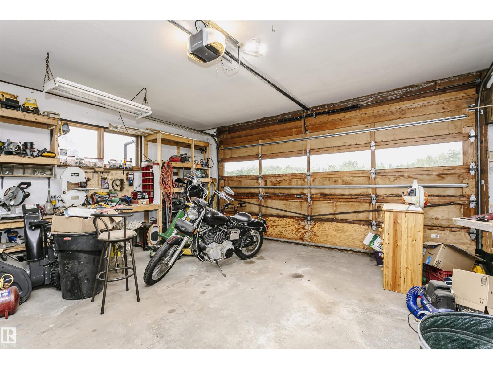 68 Mill RD — photo 41