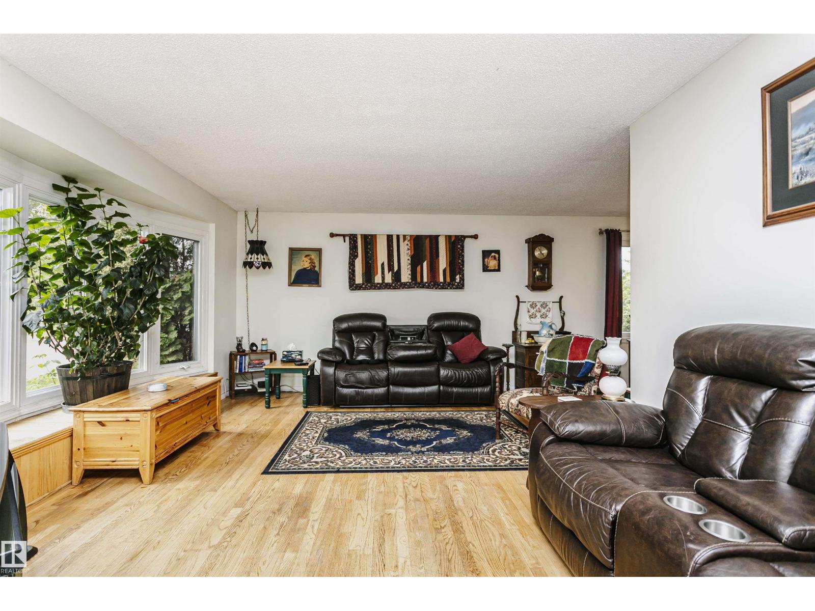 68 Mill RD — photo 9