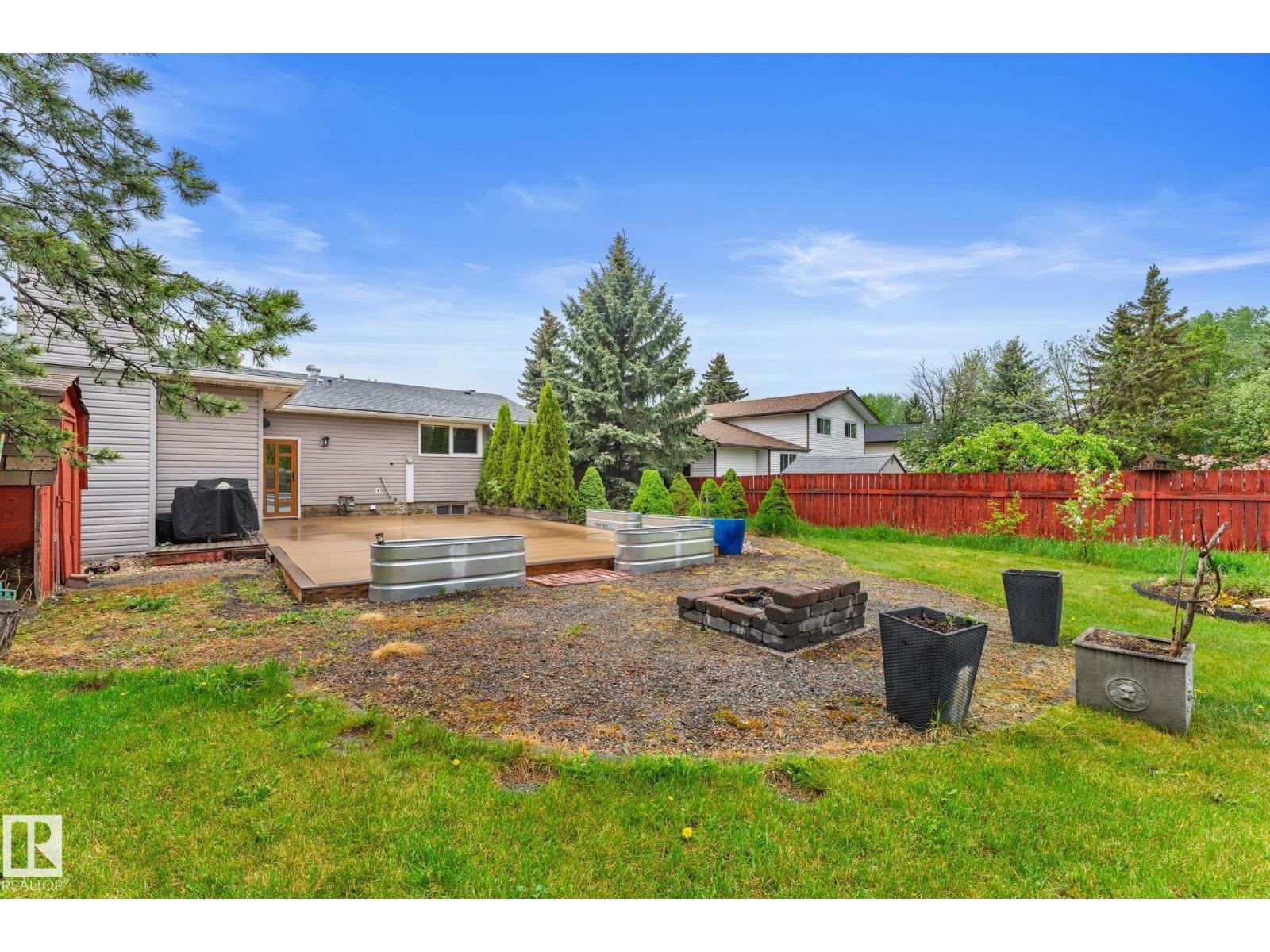220 GREYSTONE TC - 32