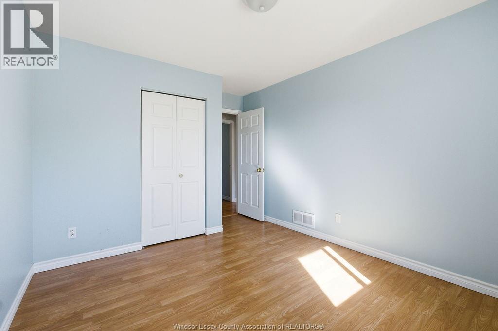 149 AMY CROFT DRIVE - 11