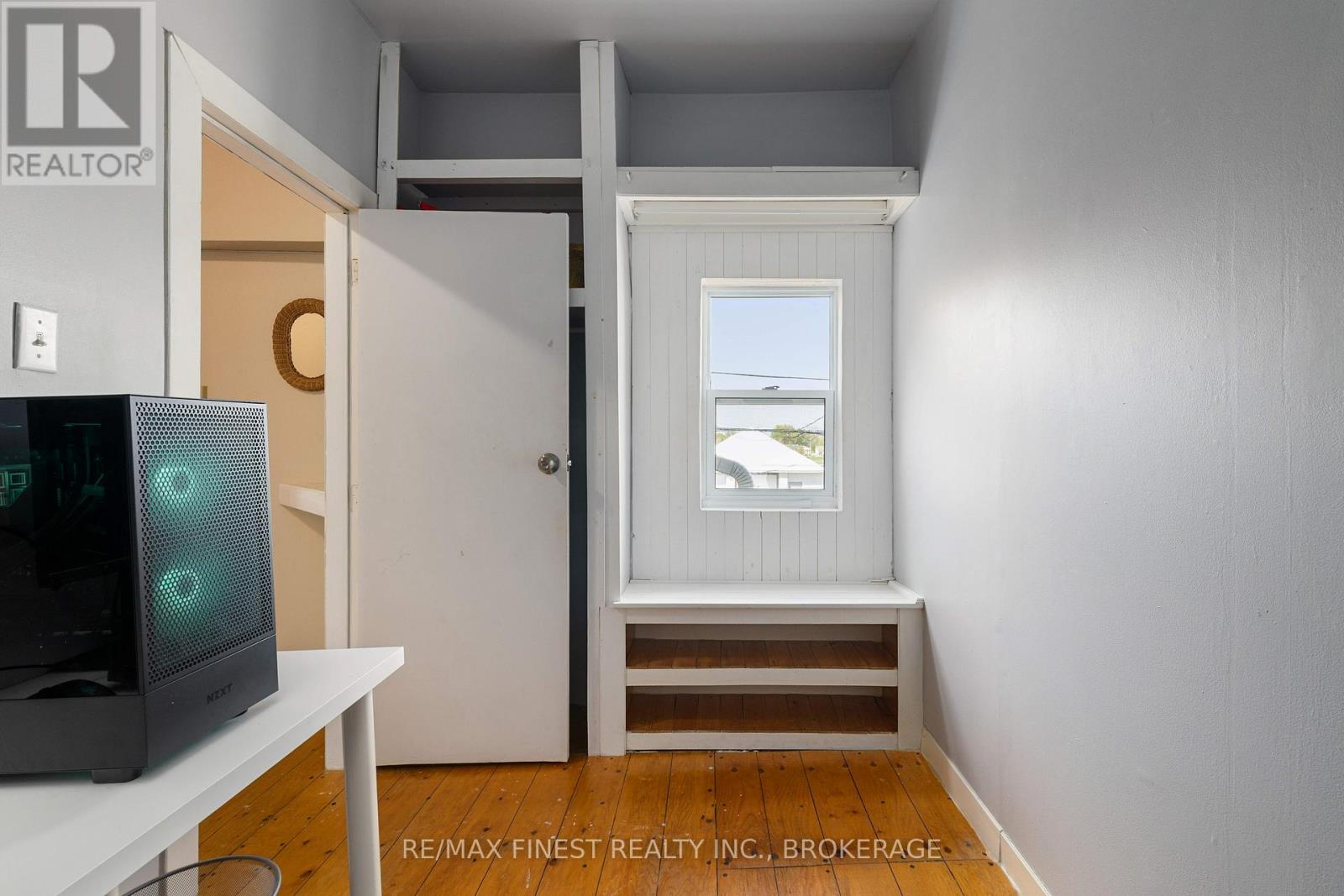356 YORK STREET - 28
