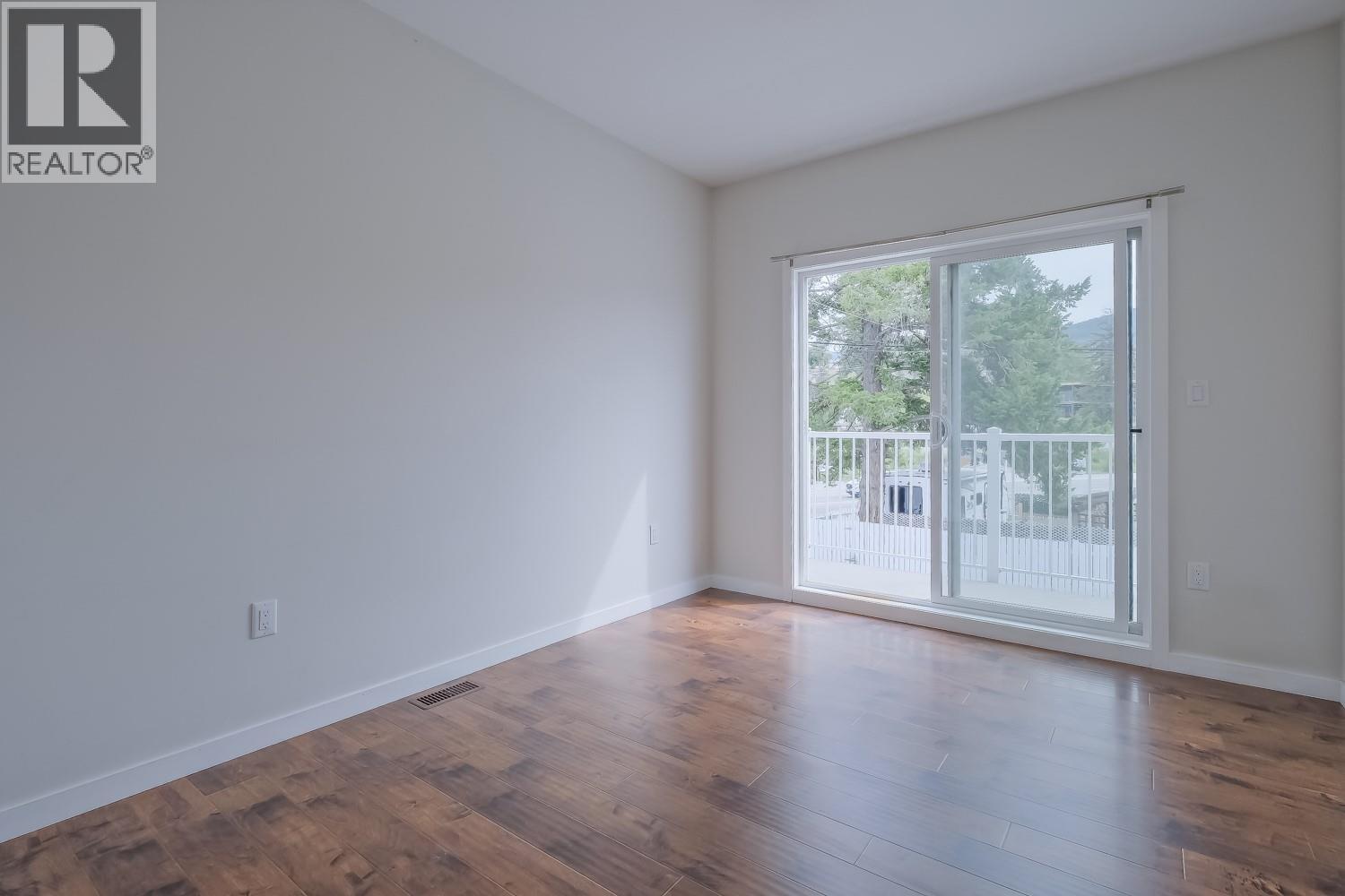 #102 424 BRAID Street - 21