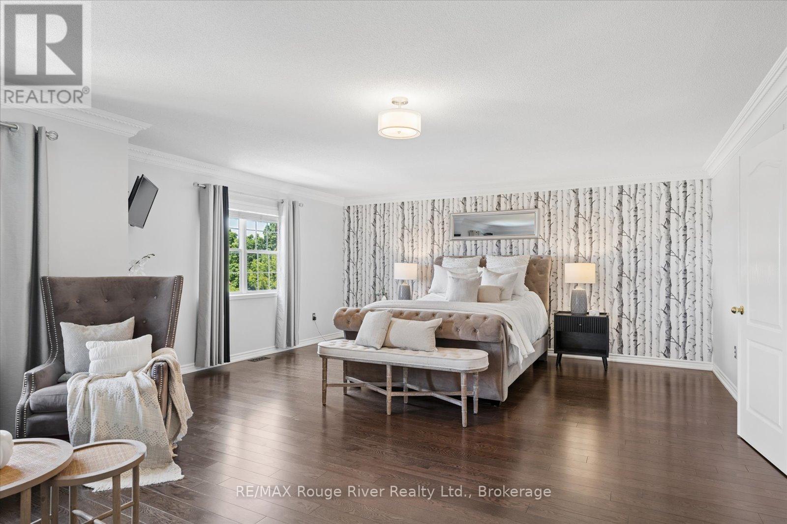 8 BRIGGS CRESCENT - 20