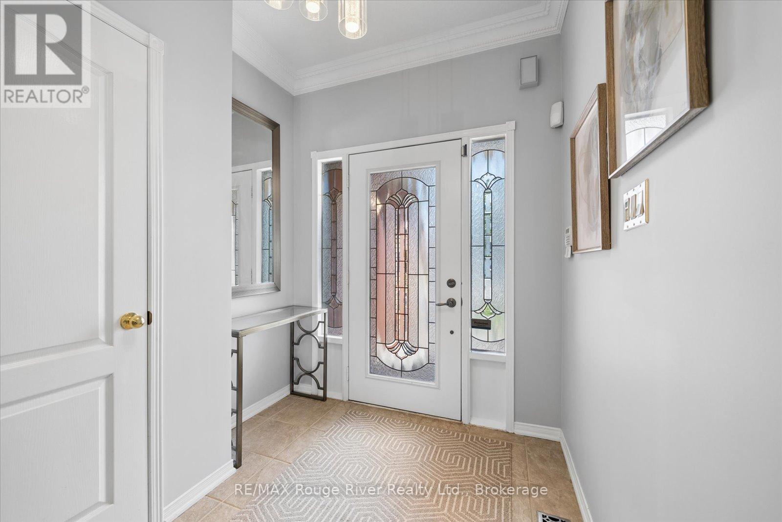 8 BRIGGS CRESCENT - 4