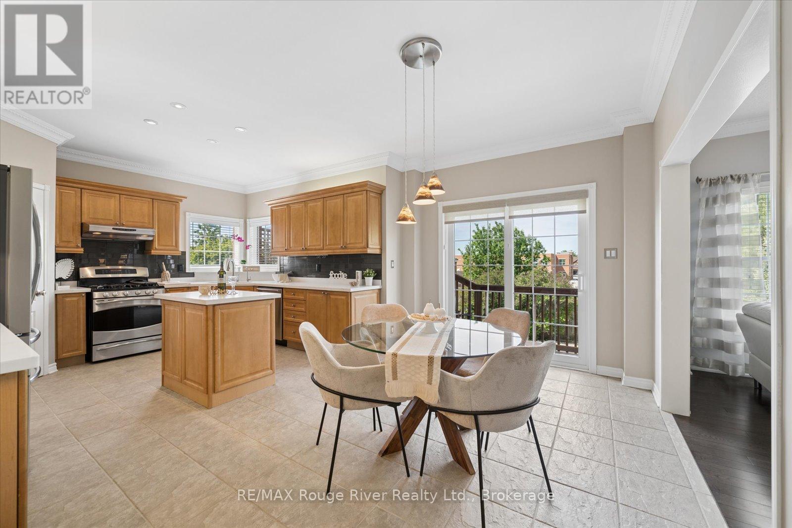 8 BRIGGS CRESCENT - 9