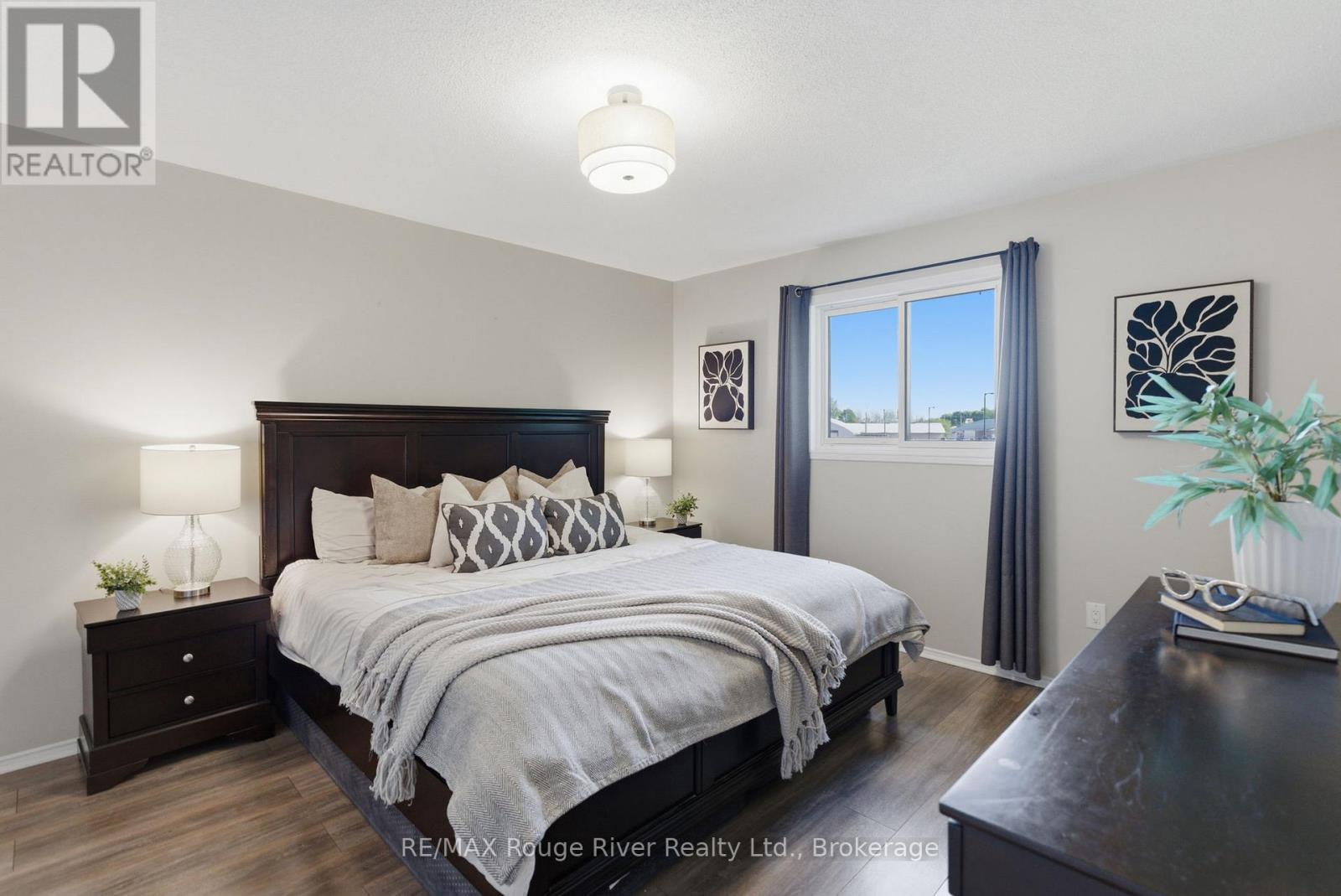 15 LAKEVIEW DRIVE - 17