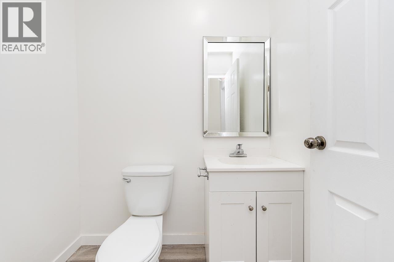6 1770 MCLEAN AVENUE, Port Coquitlam — photo 7