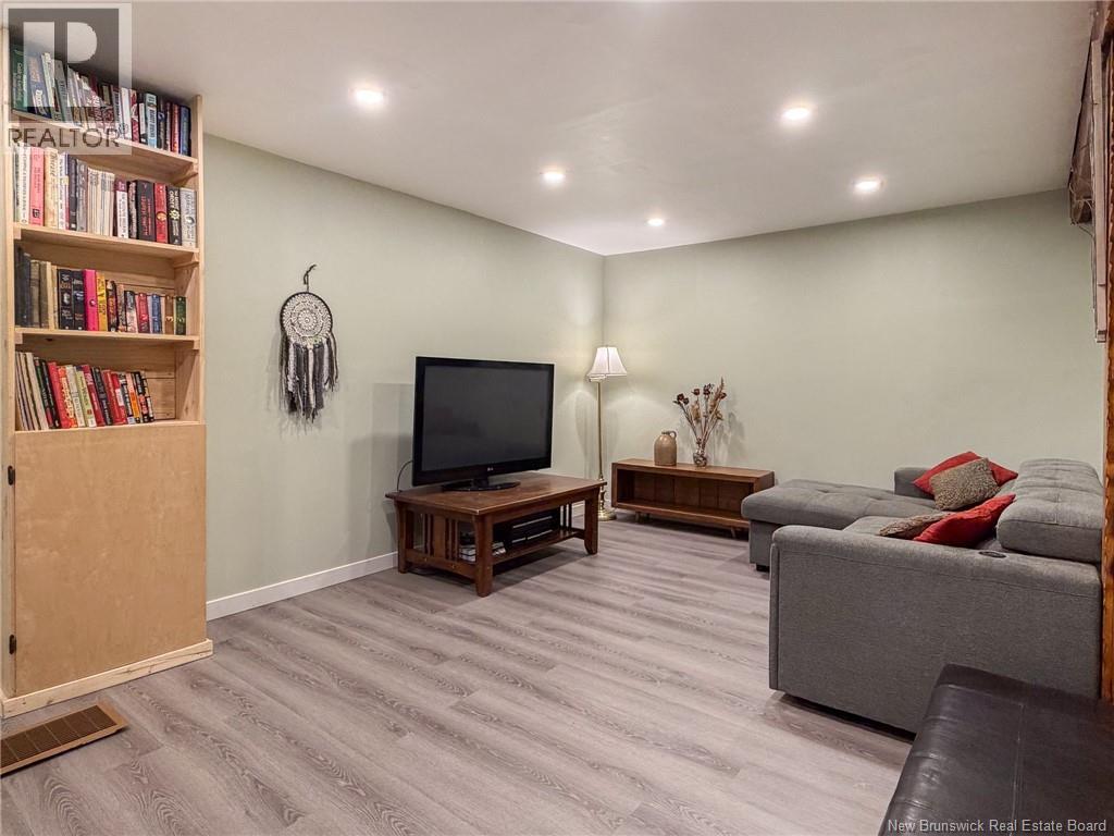 412 Wetmore Road - 23