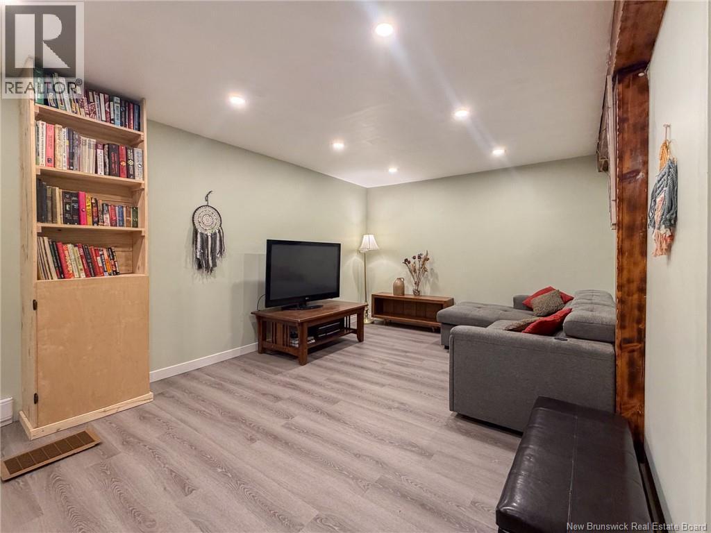 412 Wetmore Road - 22