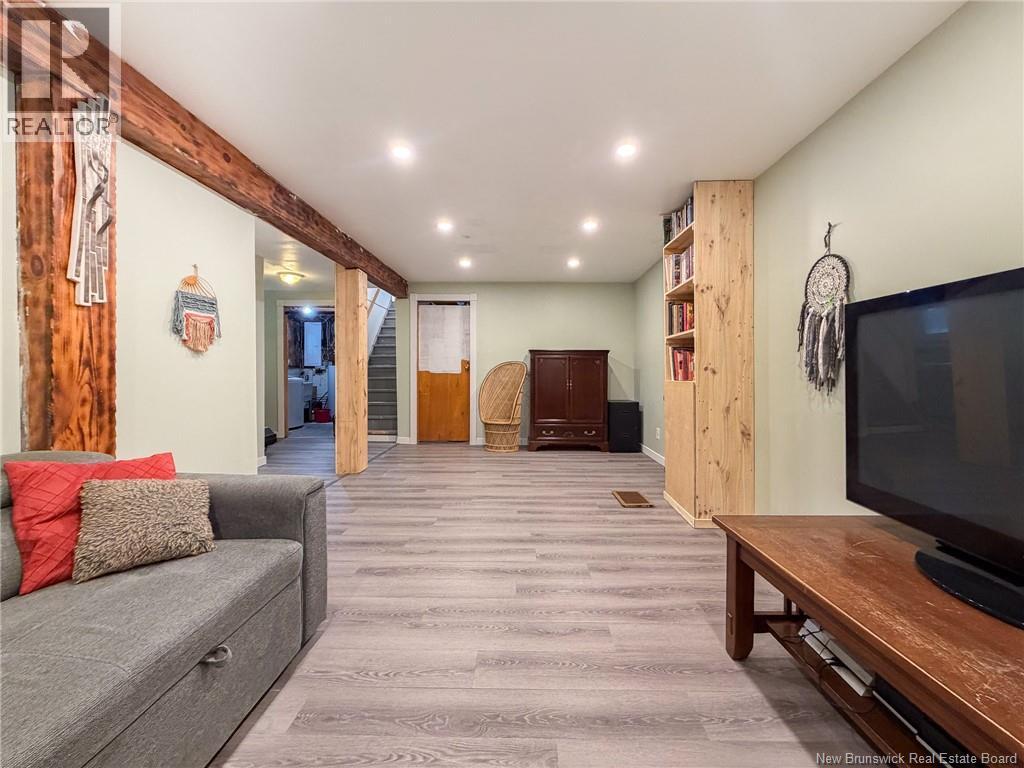 412 Wetmore Road - 27