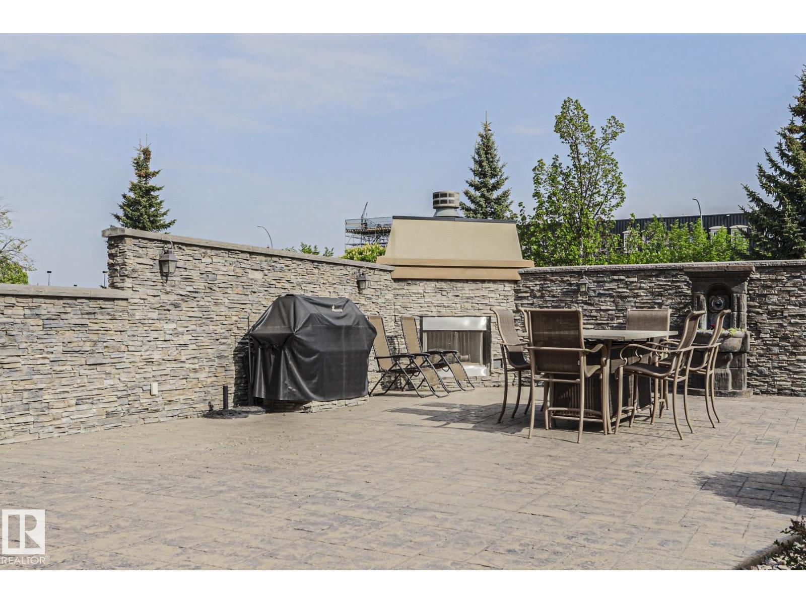 #117 160 MAGRATH RD NW - 28