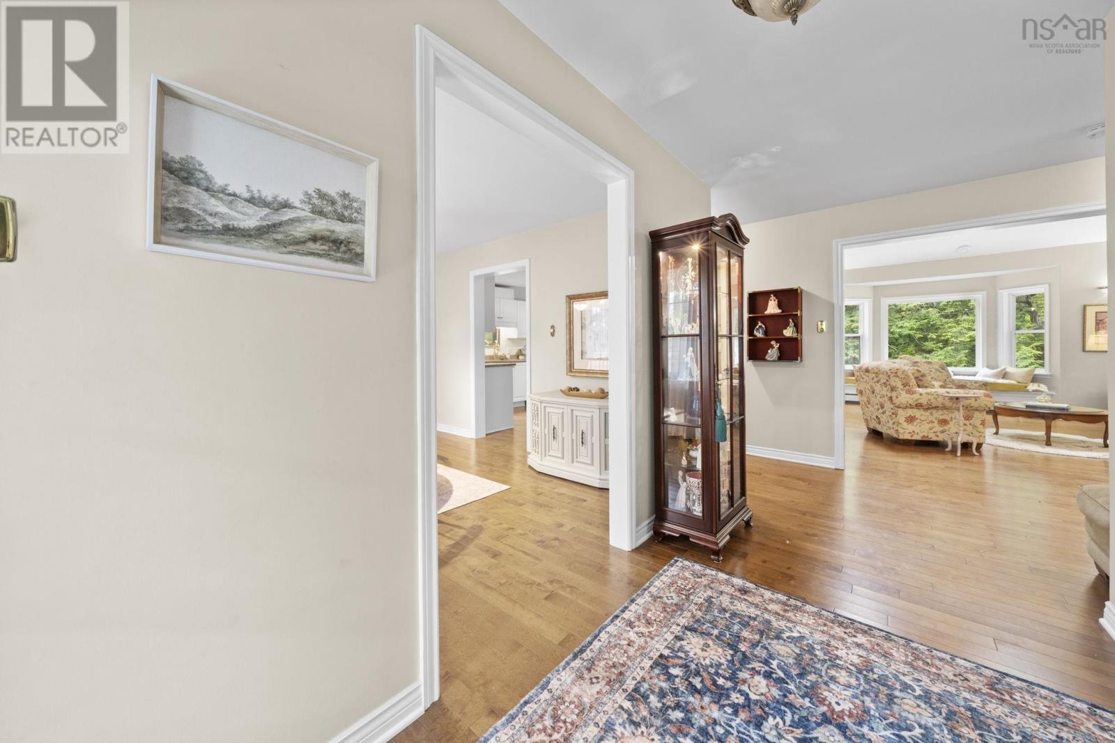 Property 38 of 49 of 39 Ahmadi Crescent
