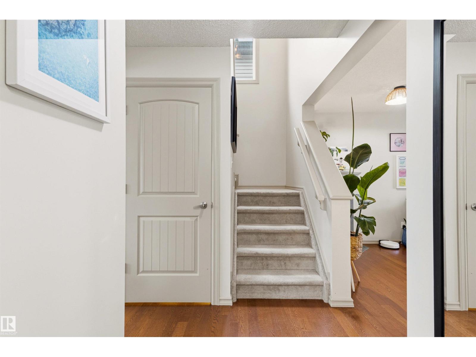 14807 141 ST NW - 30