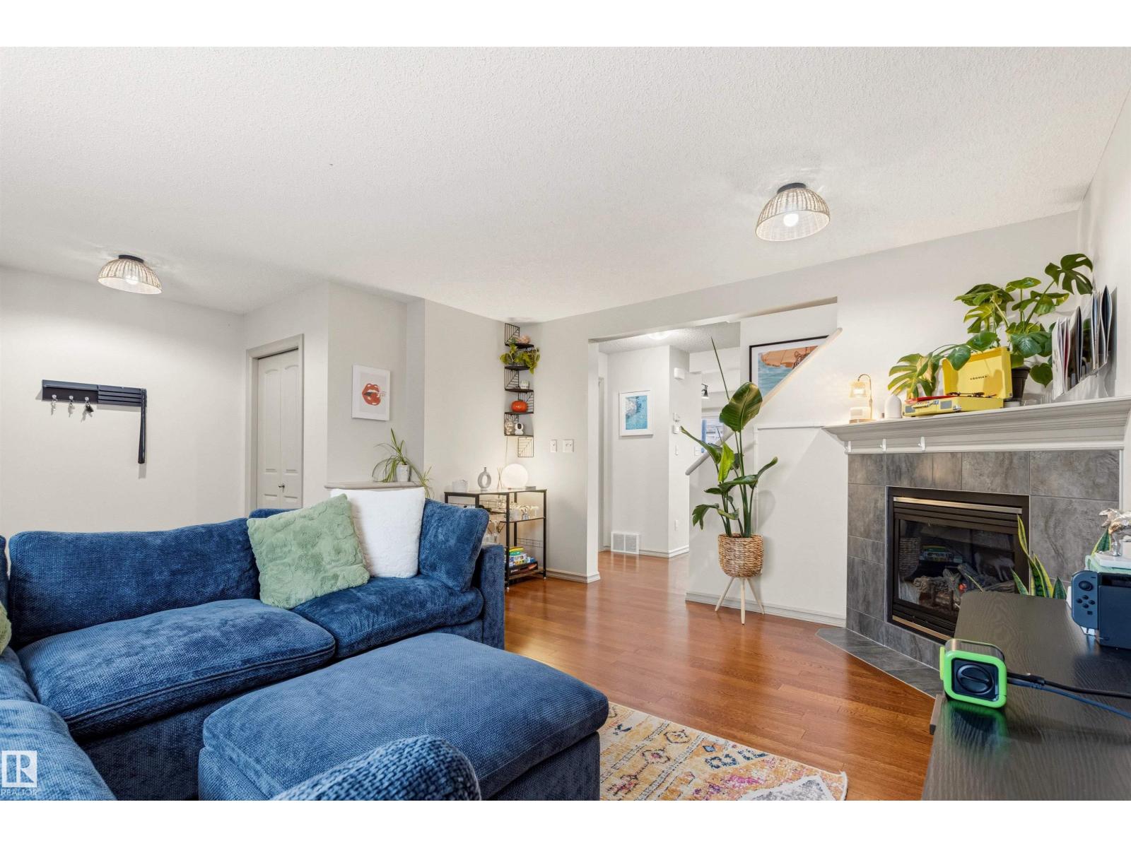 14807 141 ST NW - 14
