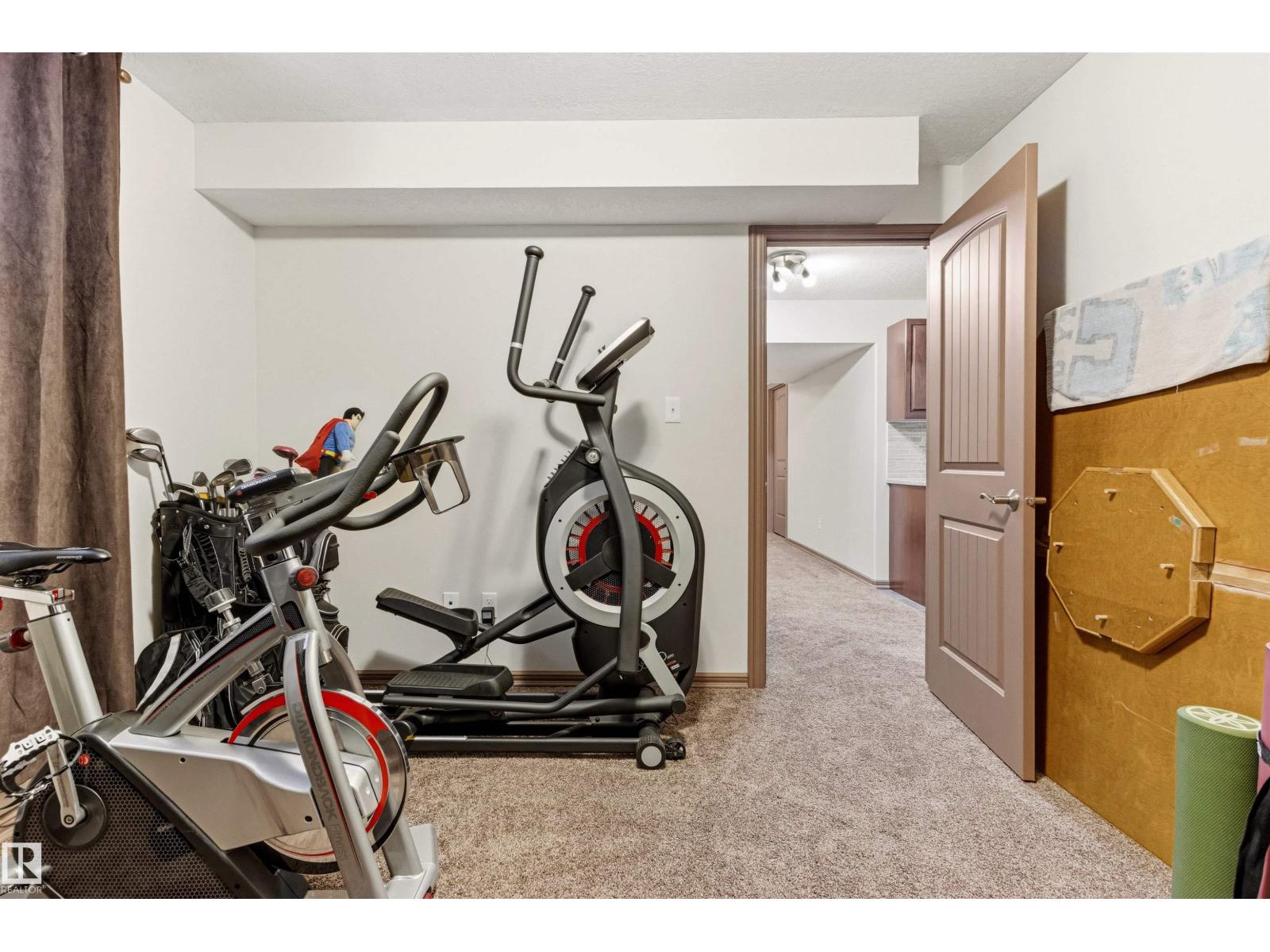 14807 141 ST NW - 53