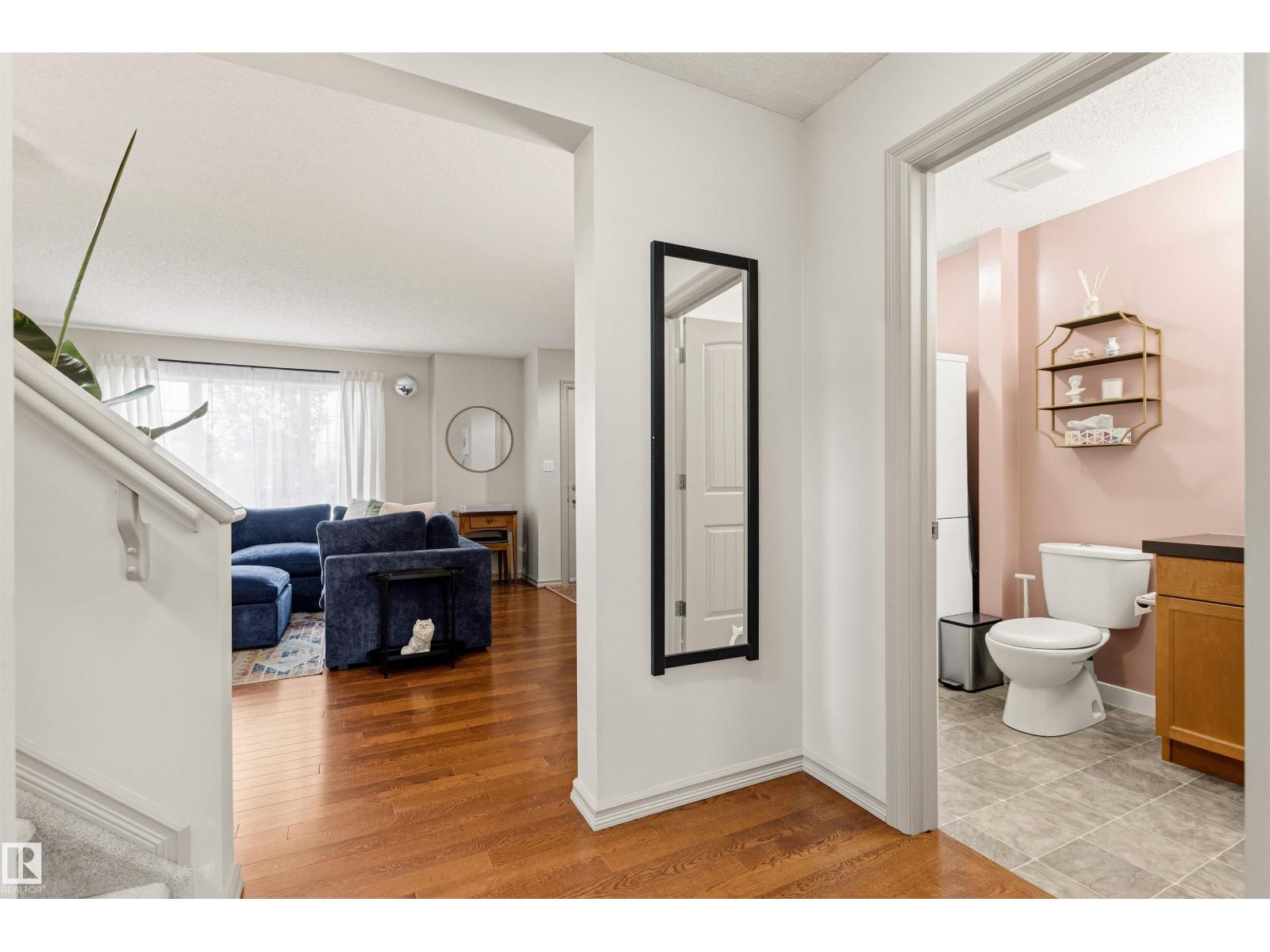 14807 141 ST NW - 28