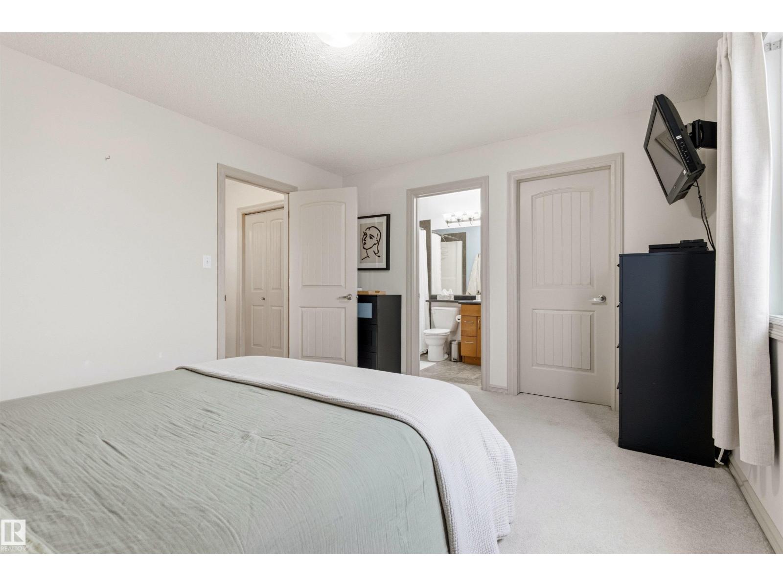 14807 141 ST NW - 36