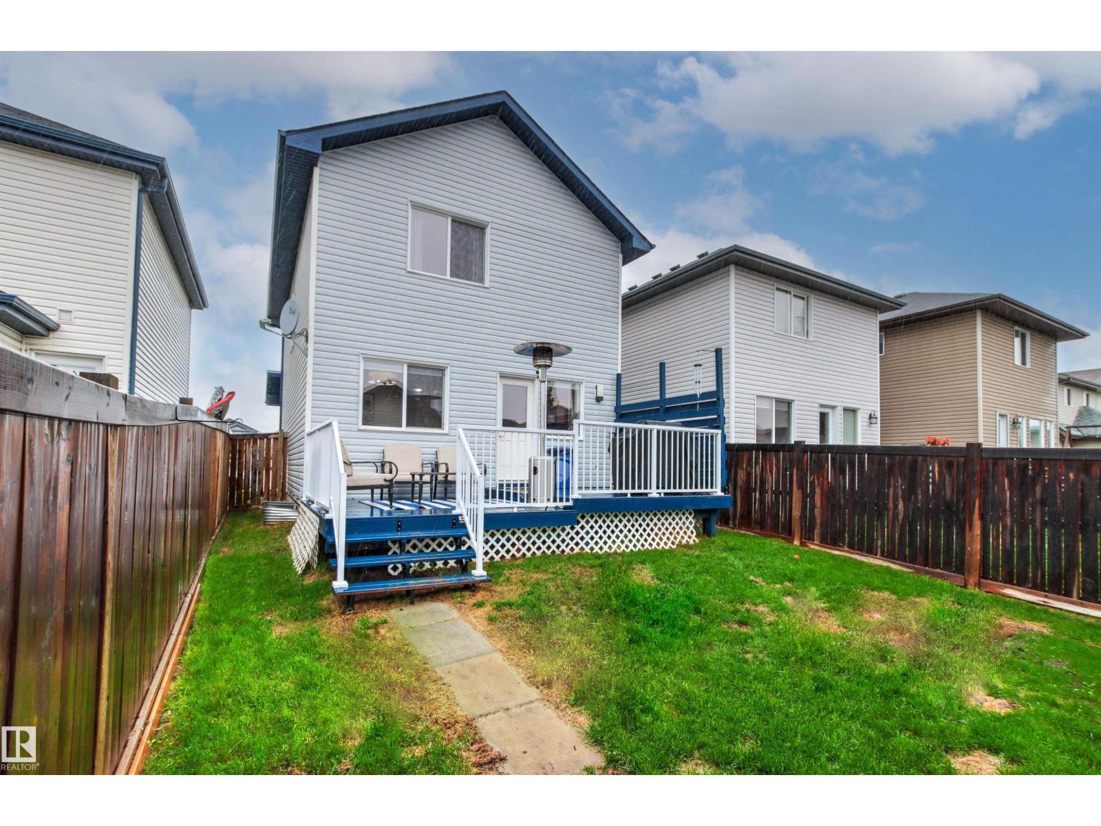 14807 141 ST NW - 60