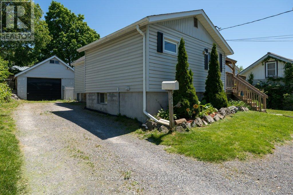 327 SIDNEY STREET