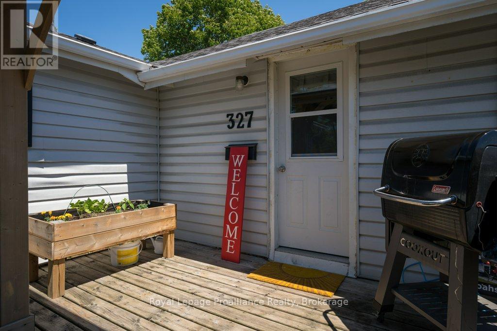 327 SIDNEY STREET - 8