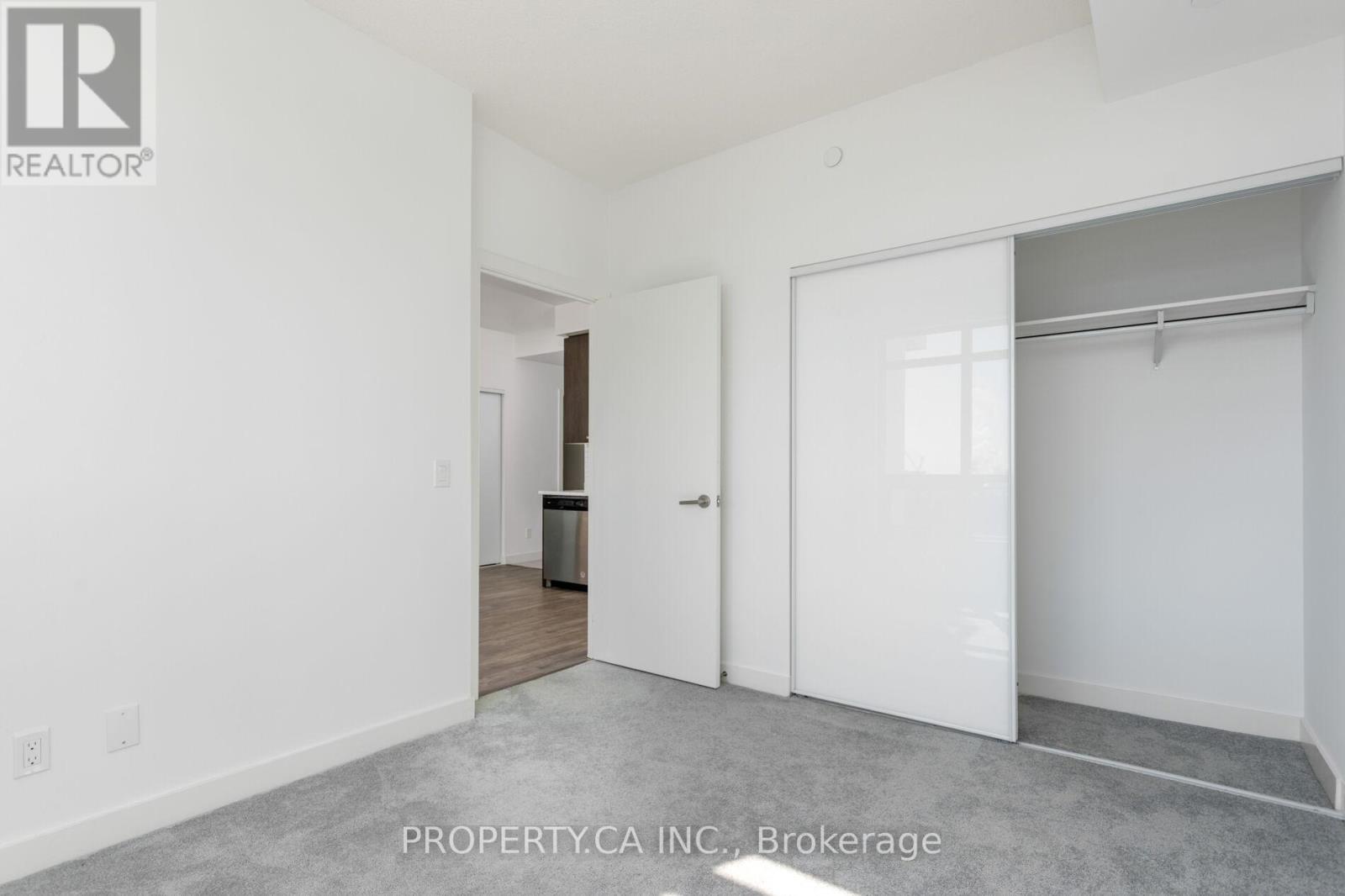 #1102 10 WILBY CRESCENT - 18