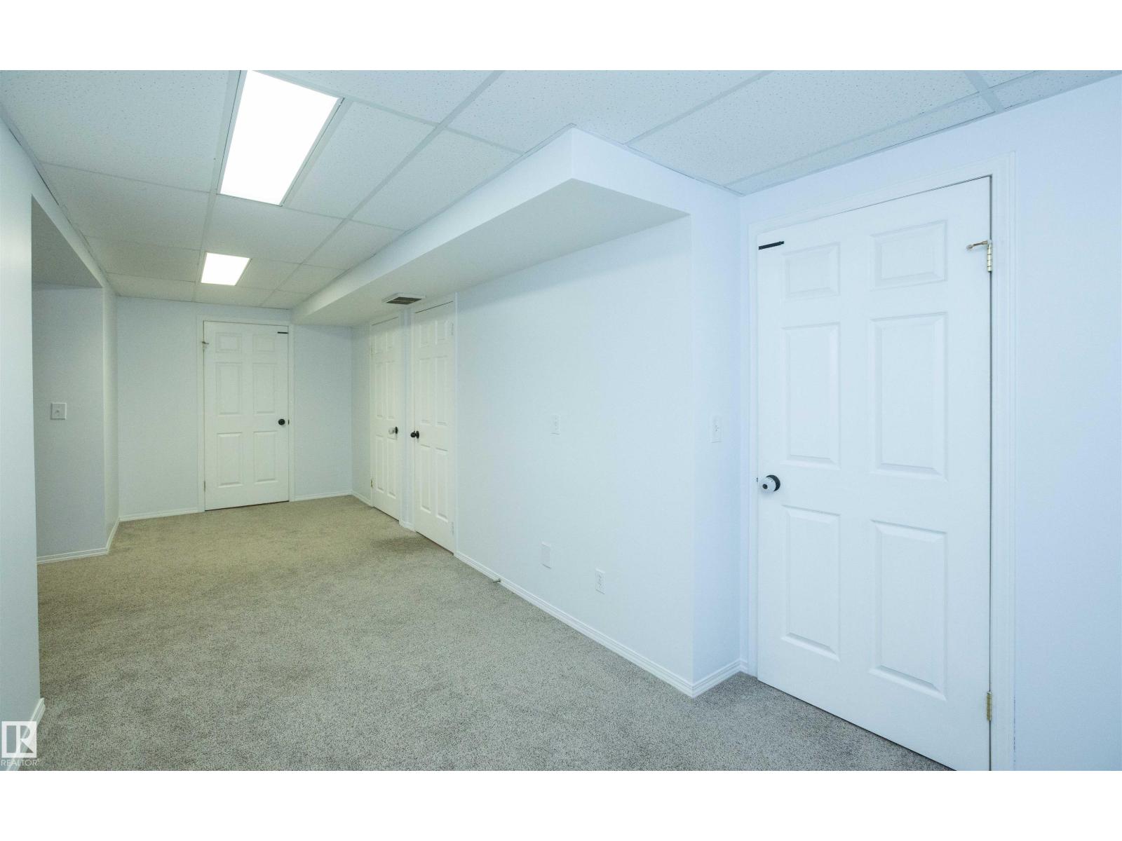 10739 109 AV — photo 50