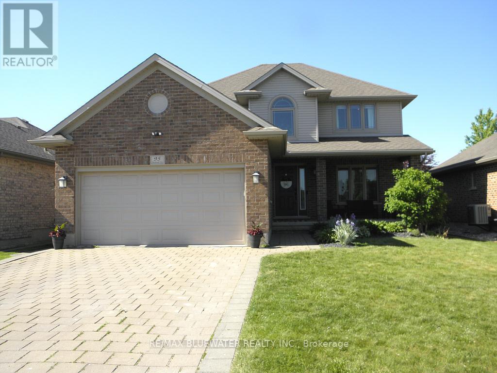 95 DEBORAH DRIVE - Image 2