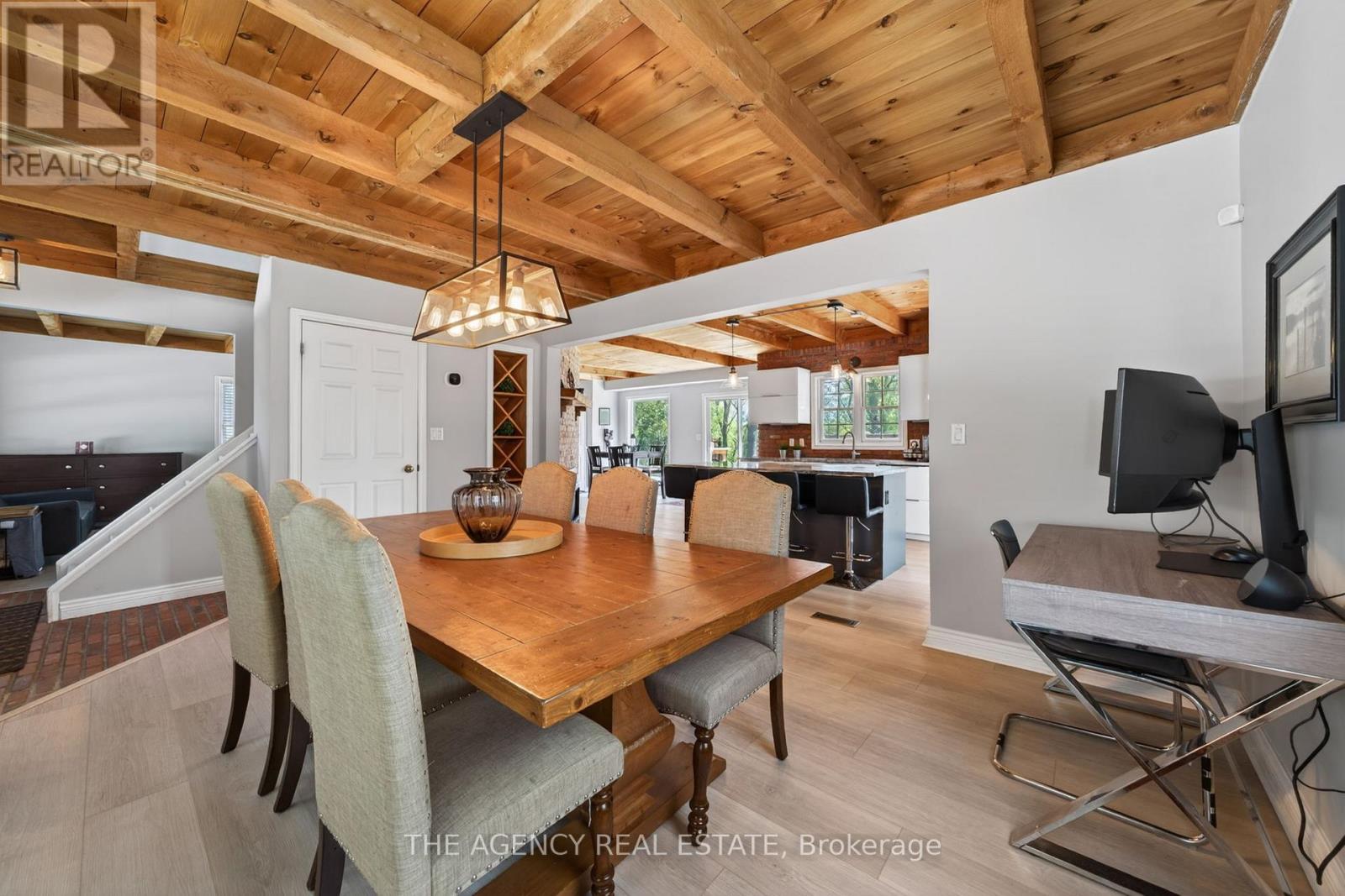7904 KATHARINE CRESCENT - 8