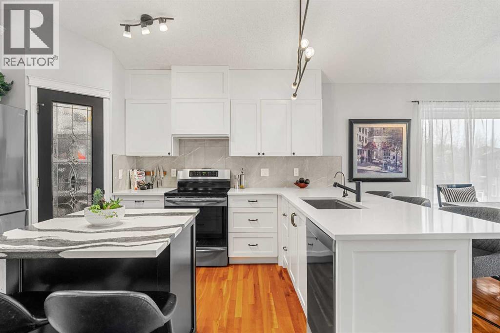 94 Edgebrook Heights NW - 15