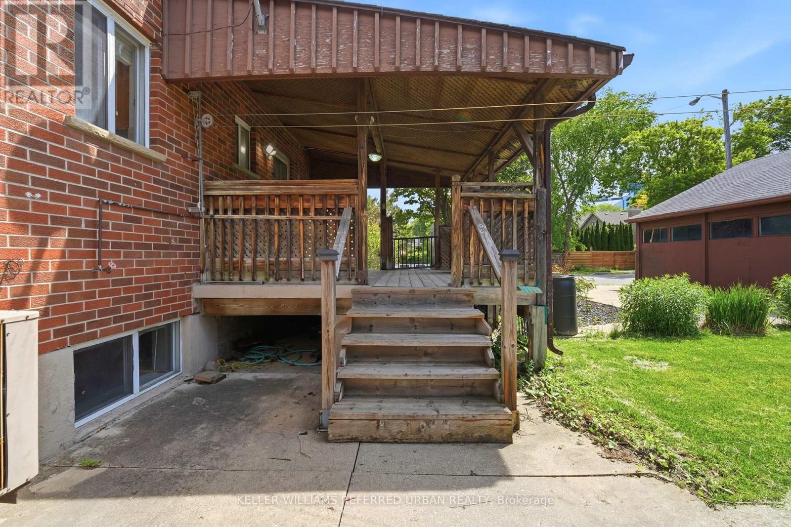149 BURNDALE AVENUE - 39