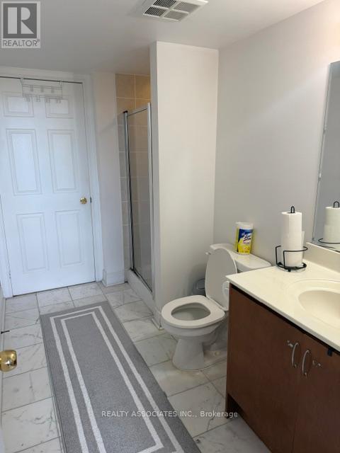 #506 18 KENASTON GARDENS NE - 23