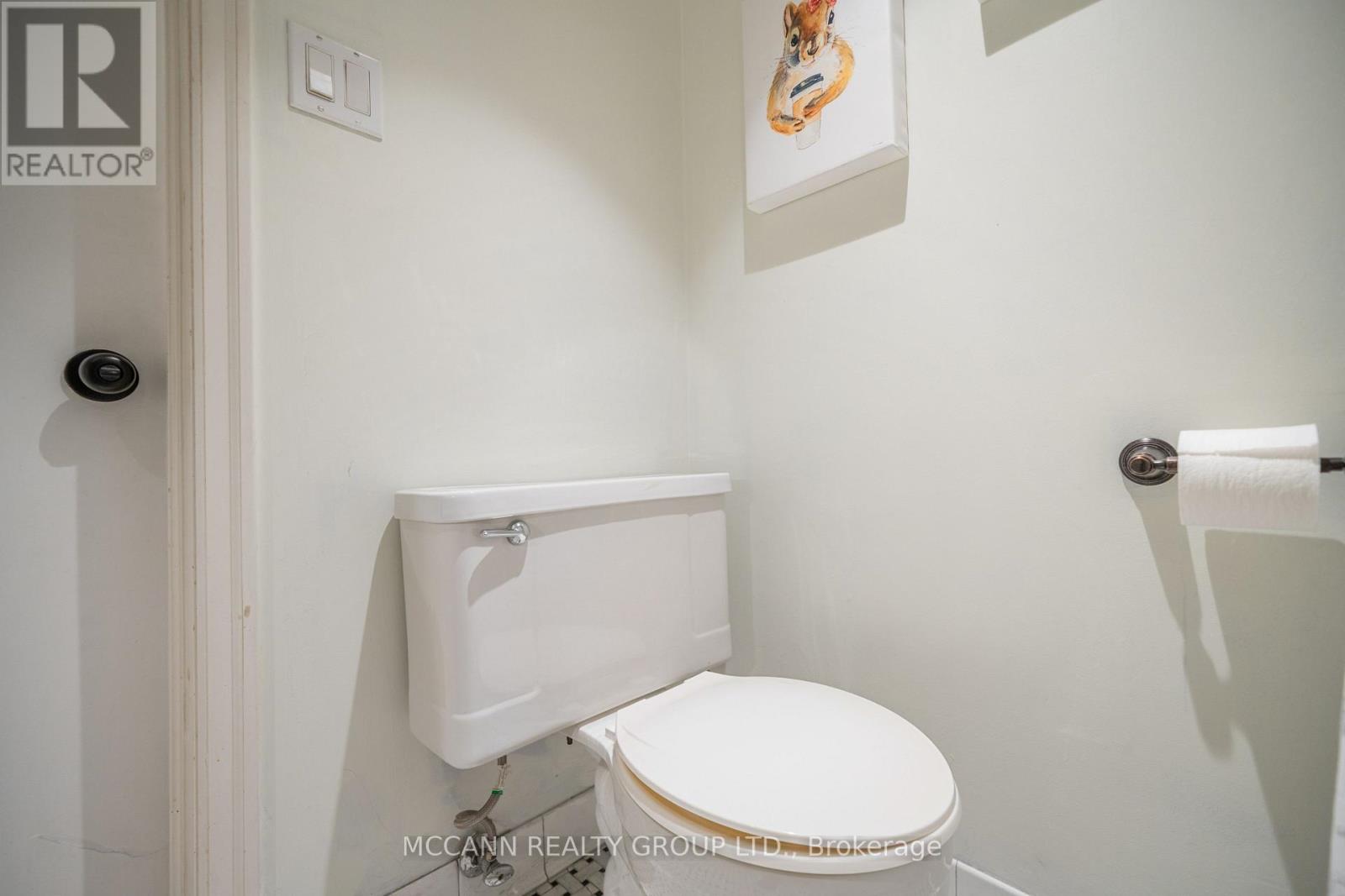 1396 MOUNT PLEASANT ROAD - 32