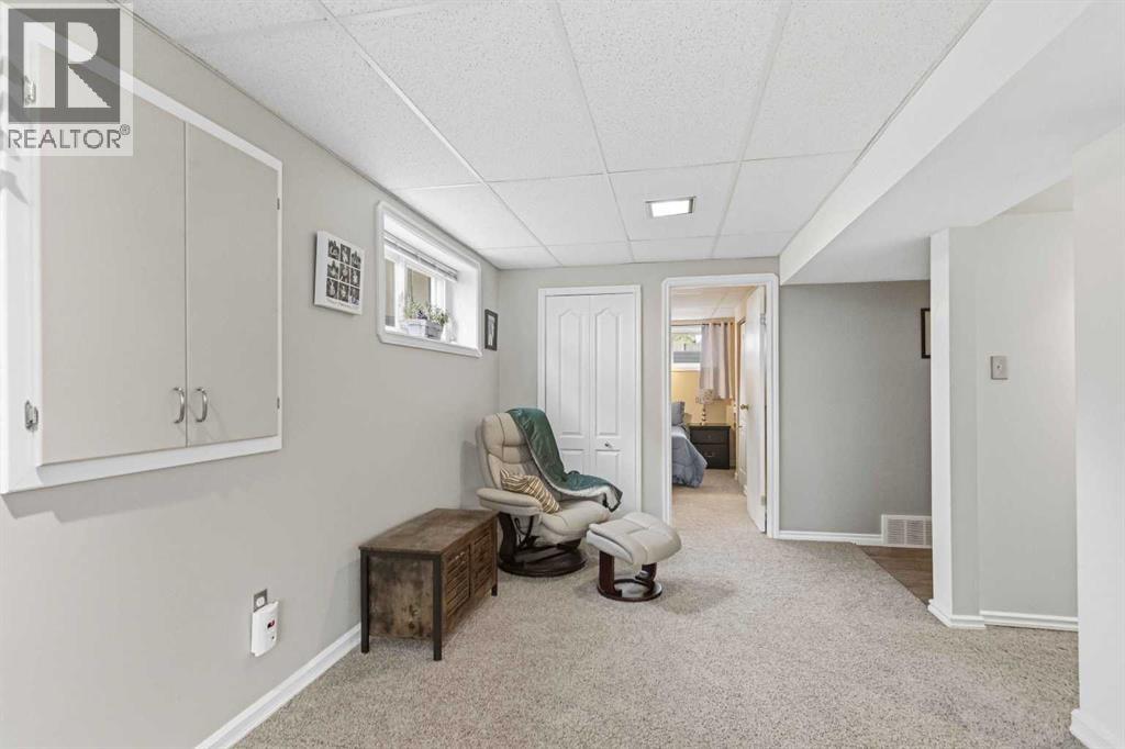 441 Signal Road, Fort McMurray
